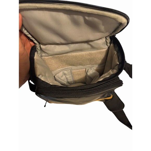 Pentax P30t 35mm Camera With a 1.2 50mm Lens - Picture 14 of 15